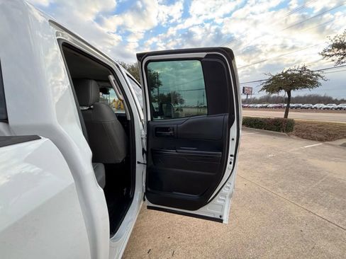 Used 2018 Toyota Tundra SR RWD image 18