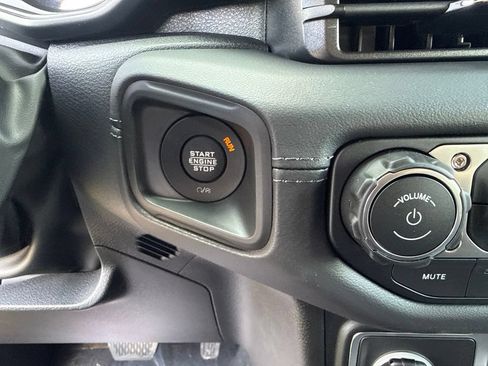 New 2026 Jeep Wrangler Unlimited Sahara AWD/4WD image 14