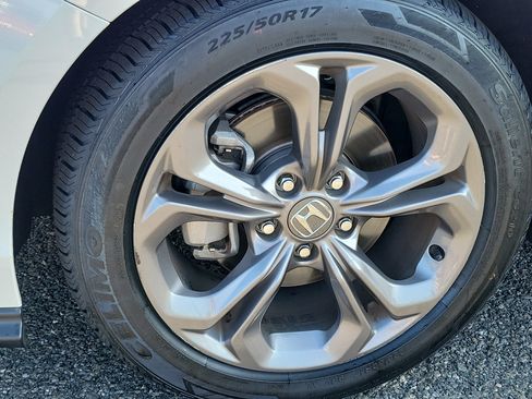 Used 2024 Honda Accord EX image 7