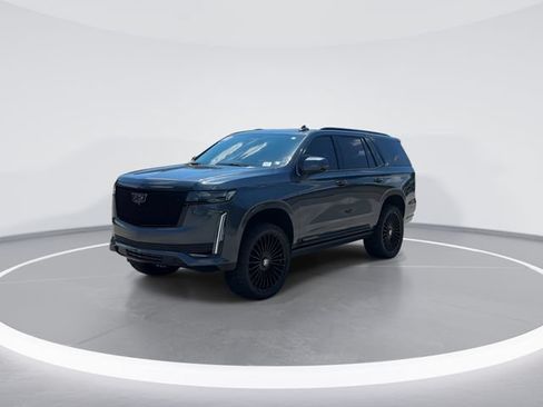 Used 2021 Cadillac Escalade Sport Platinum AWD/4WD image 3