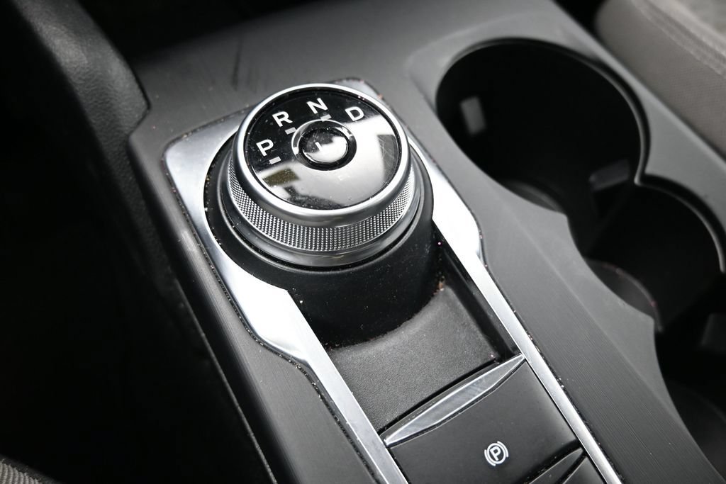 Used 2022 Ford Escape SE w/ SE Sport Appearance Package FWD image 22