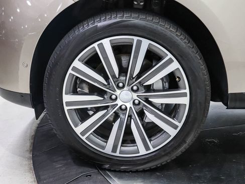 Used 2023 Land Rover Range Rover SE AWD/4WD image 9