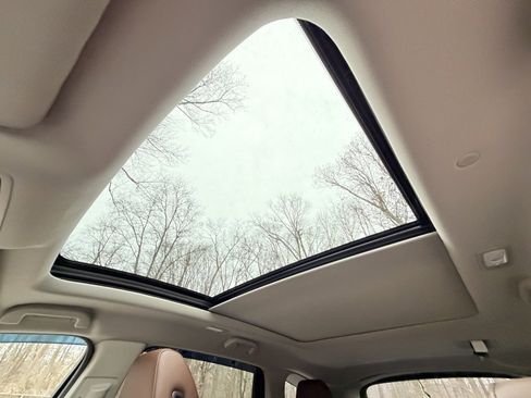 Used 2023 Acura MDX SH-AWD w/ Technology Package image 31