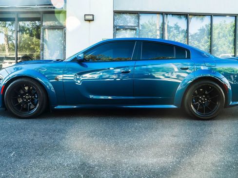 Used 2022 Dodge Charger SRT Hellcat RWD image 9