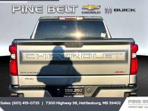 Used 2021 Chevrolet Silverado 1500 RST w/ Z71 Off-Road Package image 4