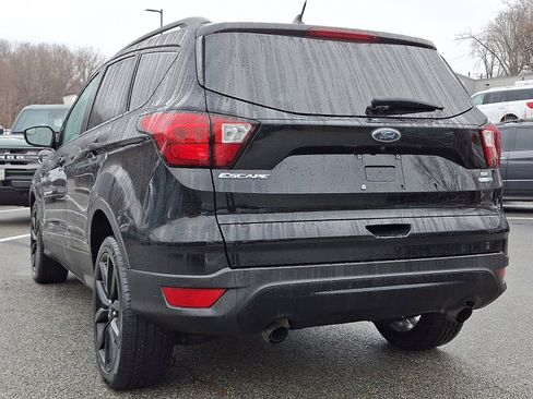 Used 2019 Ford Escape SE image 8