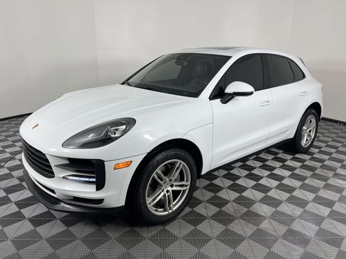 Used 2020 Porsche Macan S image 8
