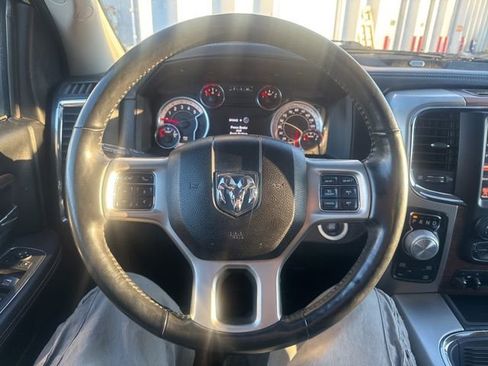 Used 2017 RAM 1500 Laramie image 17