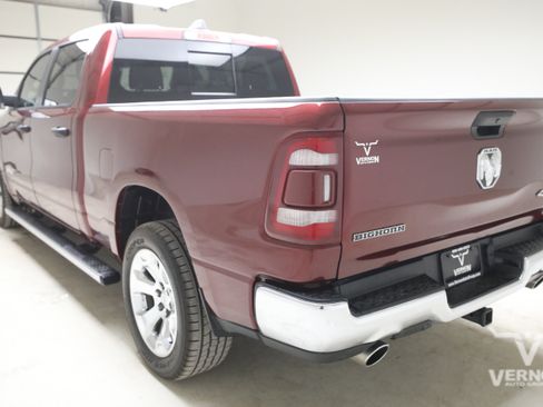 Used 2023 RAM 1500 Big Horn AWD/4WD image 3