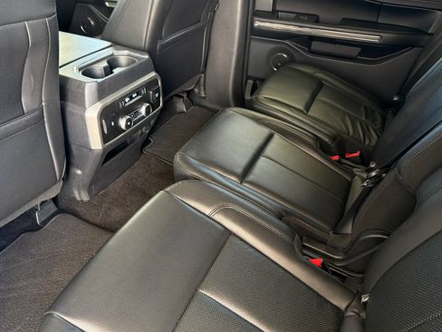 Used 2020 Ford Expedition Max XLT w/ Equipment Group 202A AWD/4WD image 13