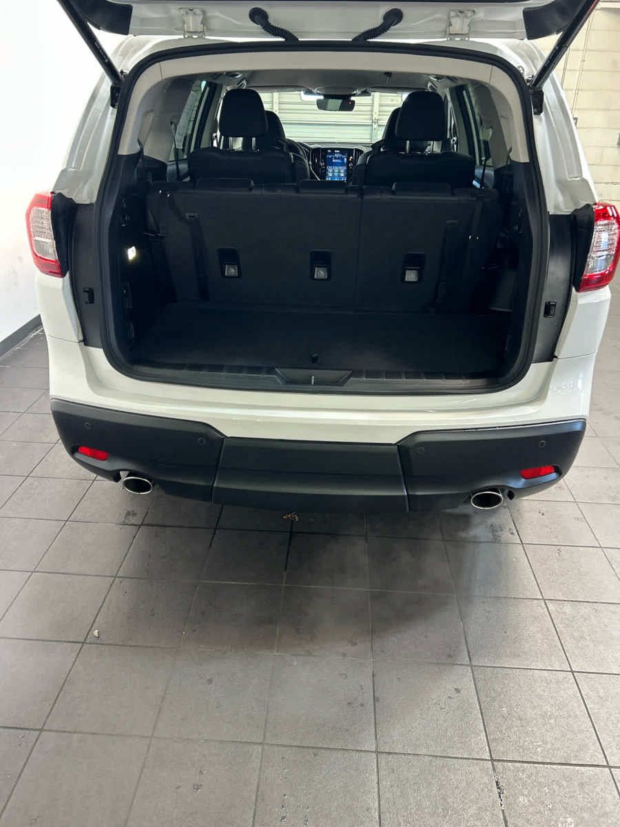 Used 2026 Subaru Ascent Premium AWD/4WD image 11