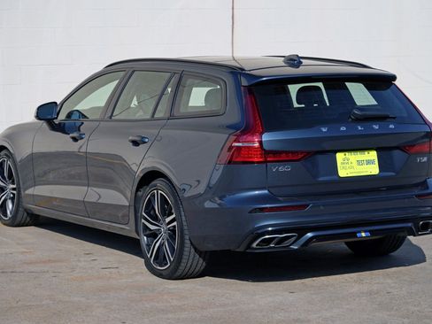 Used 2020 Volvo V60 T6 R-Design FWD image 51