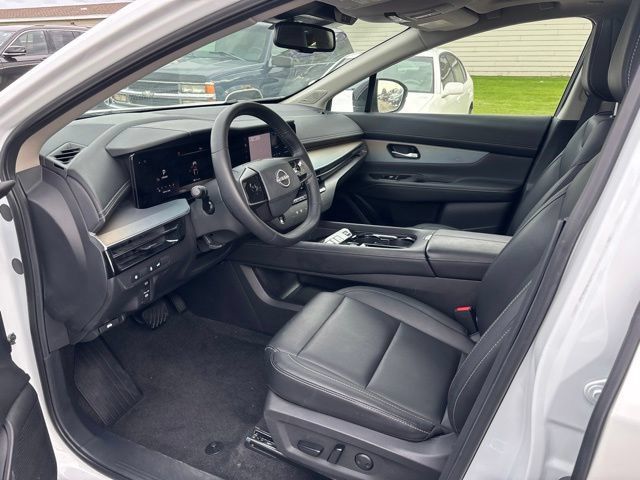 Used 2025 Nissan Murano SL w/ Cargo Package AWD/4WD image 8