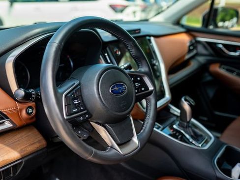 Used 2021 Subaru Outback Touring AWD/4WD image 32