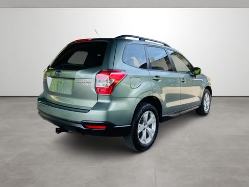 Used 2014 Subaru Forester 2.5i Premium w/ All-Weather Package AWD/4WD image 17
