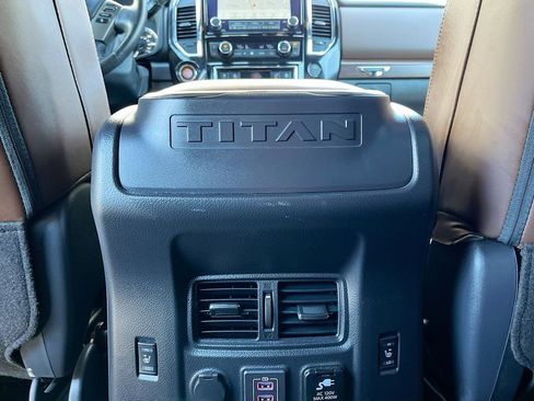 Used 2023 Nissan Titan Platinum Reserve w/ Moonroof Package AWD/4WD image 27