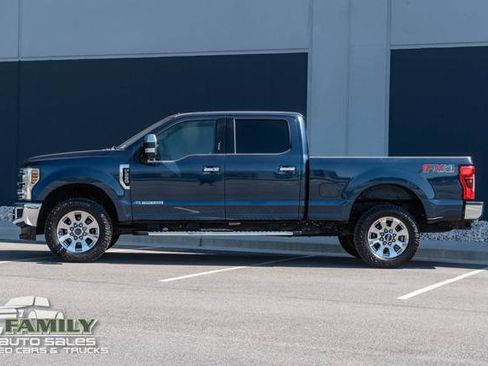 Used 2019 Ford F250 Lariat w/ Lariat Ultimate Package AWD/4WD image 4