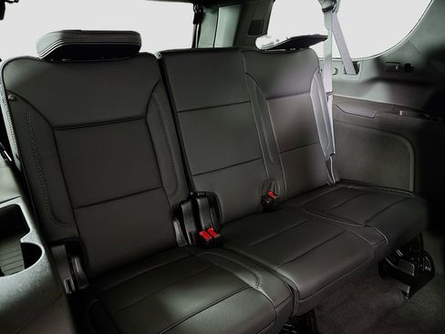 New 2026 GMC Yukon XL Denali image 28