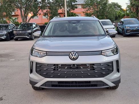 New 2026 Volkswagen Tiguan S FWD image 2