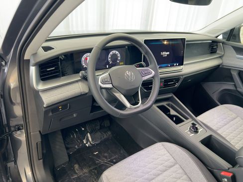 New 2026 Volkswagen Tiguan S image 4