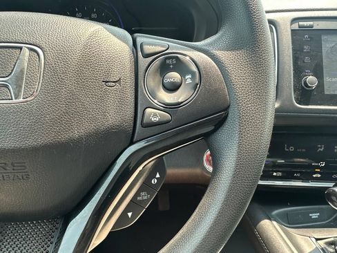 Used 2022 Honda HR-V EX image 21