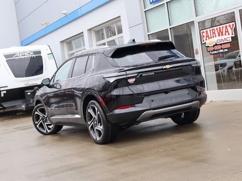 New 2026 Chevrolet Equinox EV LT w/ Convenience Package II image 35