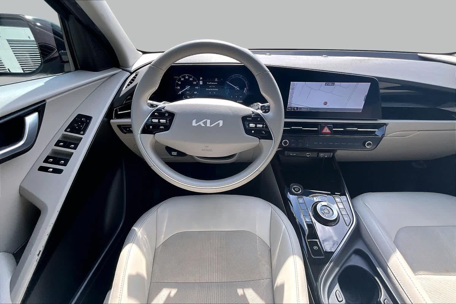 Used 2023 Kia Niro Wind FWD image 5