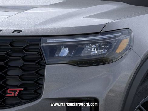 New 2026 Ford Explorer ST RWD image 18