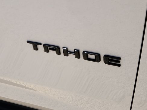 Used 2023 Chevrolet Tahoe RST w/ Luxury Package AWD/4WD image 8