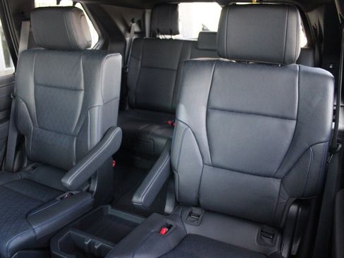 Used 2026 Toyota Sequoia Platinum w/ Tow Technology Package AWD/4WD image 20