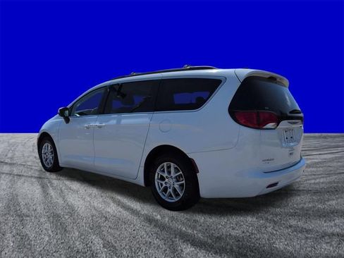 Used 2021 Chrysler Voyager Lxi FWD image 6