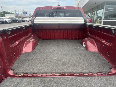 Used 2019 Chevrolet Colorado Z71 AWD/4WD image 13