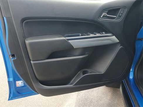 Used 2021 Chevrolet Colorado ZR2 image 8