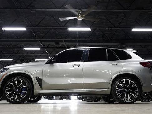 Used 2021 BMW X5 M w/ Competition Package AWD/4WD image 2