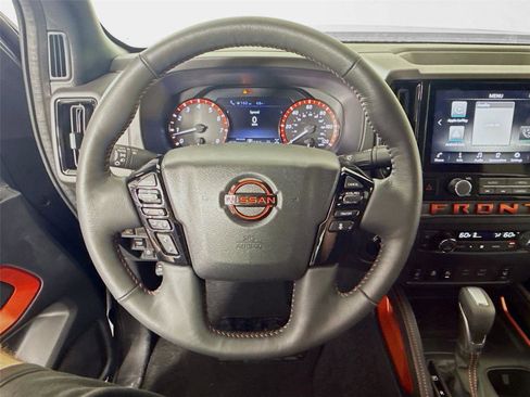 Used 2026 Nissan Frontier PRO-4X w/ Pro-4x Convenience Package AWD/4WD image 8