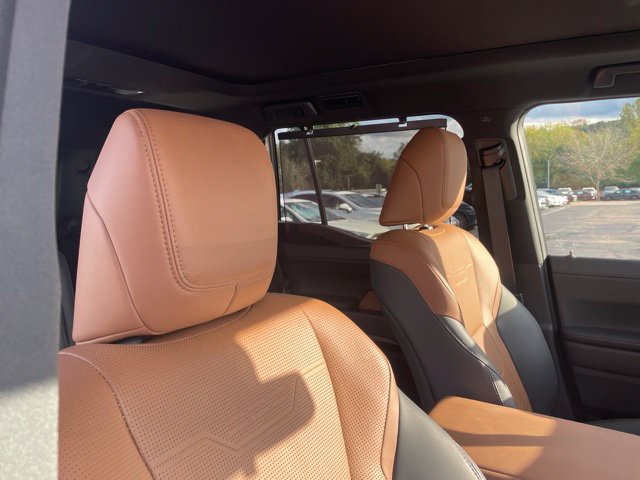 Used 2026 Lexus GX 550 w/ Cold Area Package AWD/4WD image 7