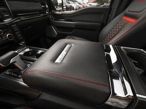 Used 2024 Ford F150 Lariat w/ Equipment Group 502A High image 28