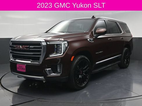 Used 2023 GMC Yukon SLT w/ Max Trailering Package RWD image 2