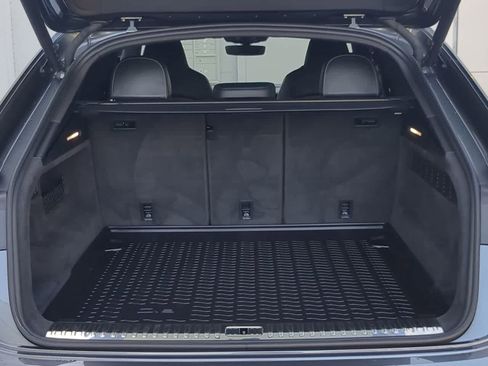 Used 2021 Audi SQ8 Prestige image 35