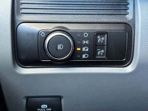 New 2025 Ford F450 XL w/ XL Chrome Package image 25