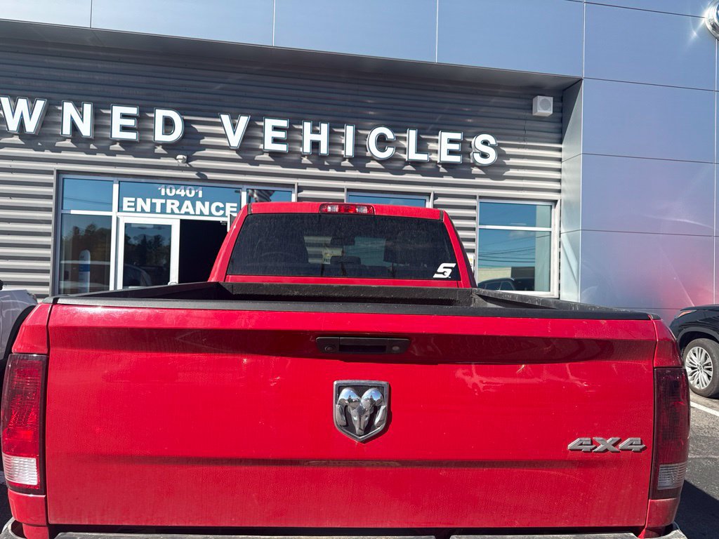 Used 2018 RAM 2500 Tradesman w/ Chrome Appearance Group AWD/4WD image 5