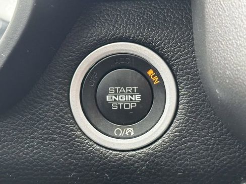 Used 2021 RAM 1500 Big Horn image 31