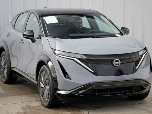 Used 2024 Nissan Ariya AWD image 50