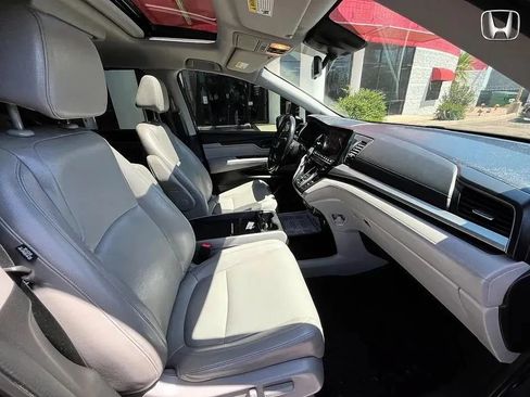 Used 2018 Honda Odyssey EX-L image 15