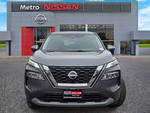 Used 2023 Nissan Rogue SV AWD/4WD image 2