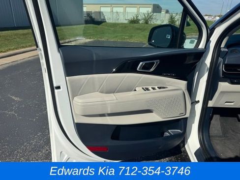 New 2026 Kia Carnival SX Prestige image 19