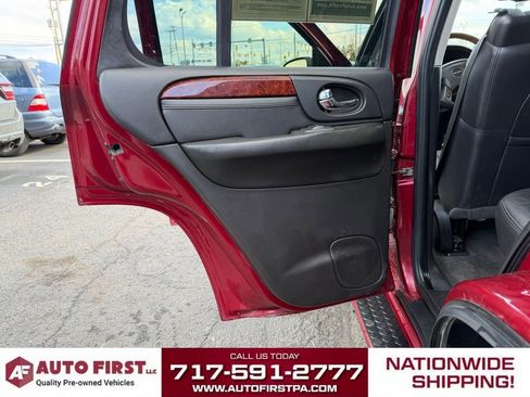 Used 2007 GMC Envoy Denali image 12