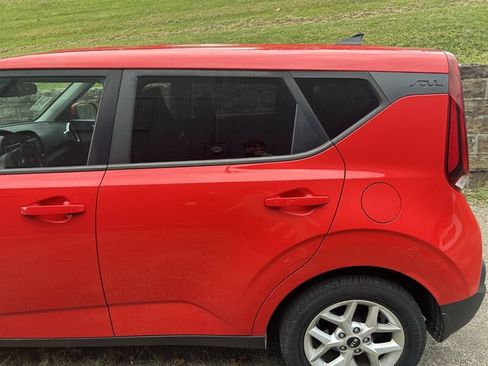Used 2020 Kia Soul S FWD image 20
