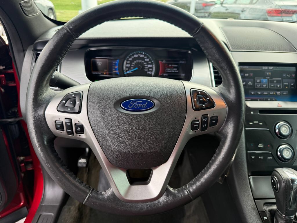 Used 2014 Ford Taurus SEL w/ Equipment Group 201A FWD image 24