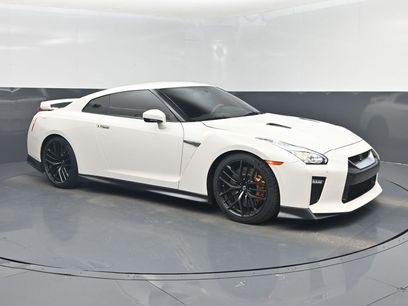 Used 2018 Nissan GT-R Premium w/ Premium Interior Package